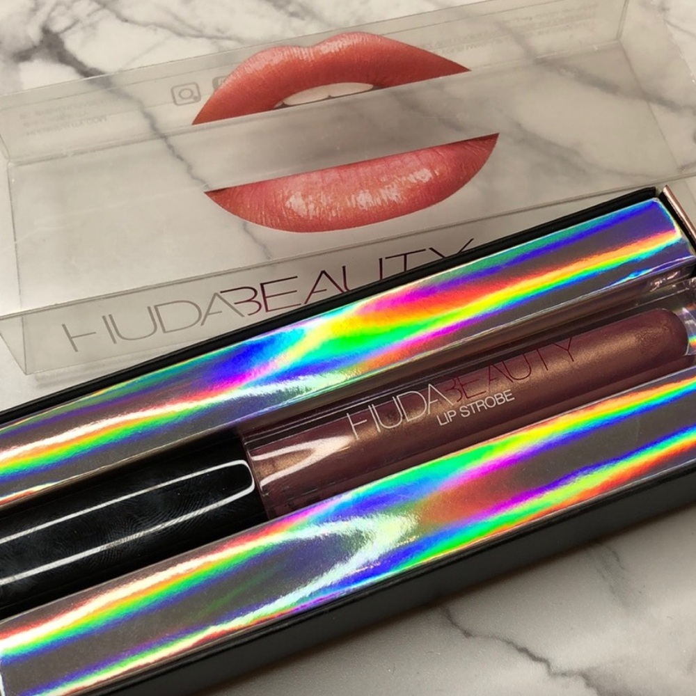 Huda beauty lip strobe - angelic